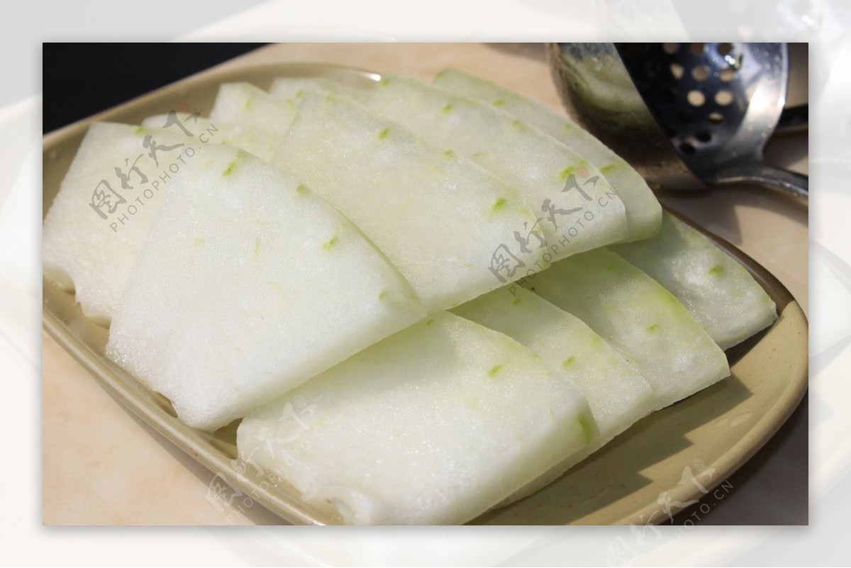广东人最喜欢的冬瓜做法，鲜美入味营养不流失，你也试试？ - 哔哩哔哩