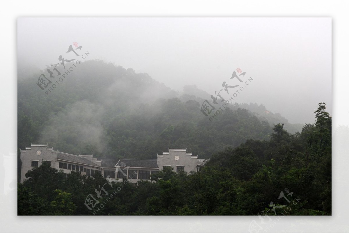 广济寺远景图片