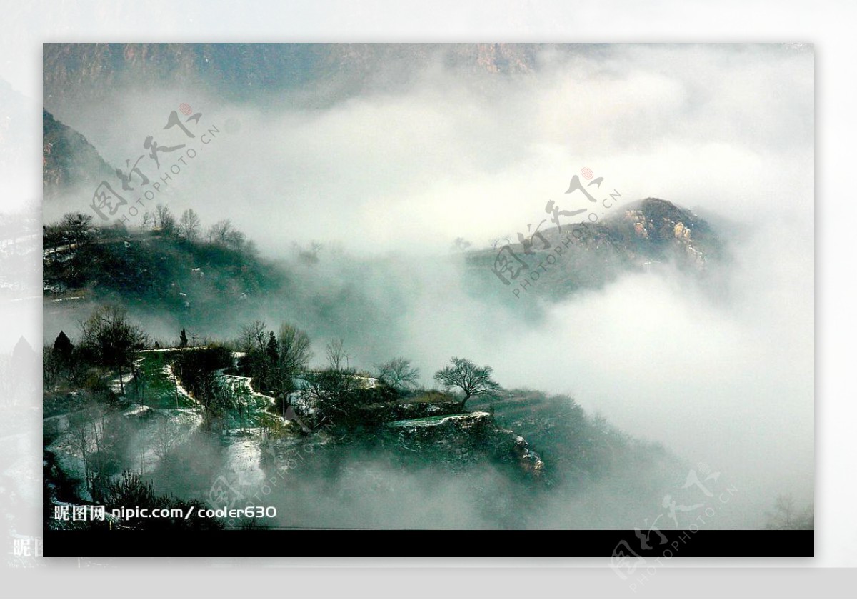 伏羲山云海图片