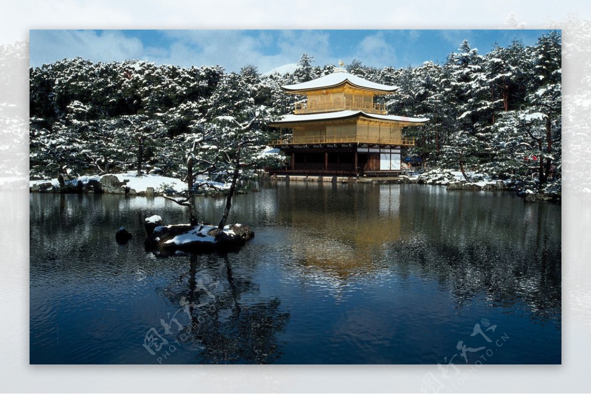 日本雪景建筑图片