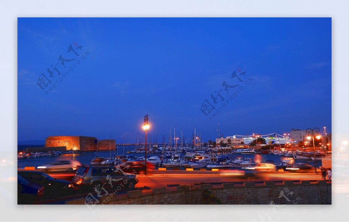 希腊克里特岛夜景图片