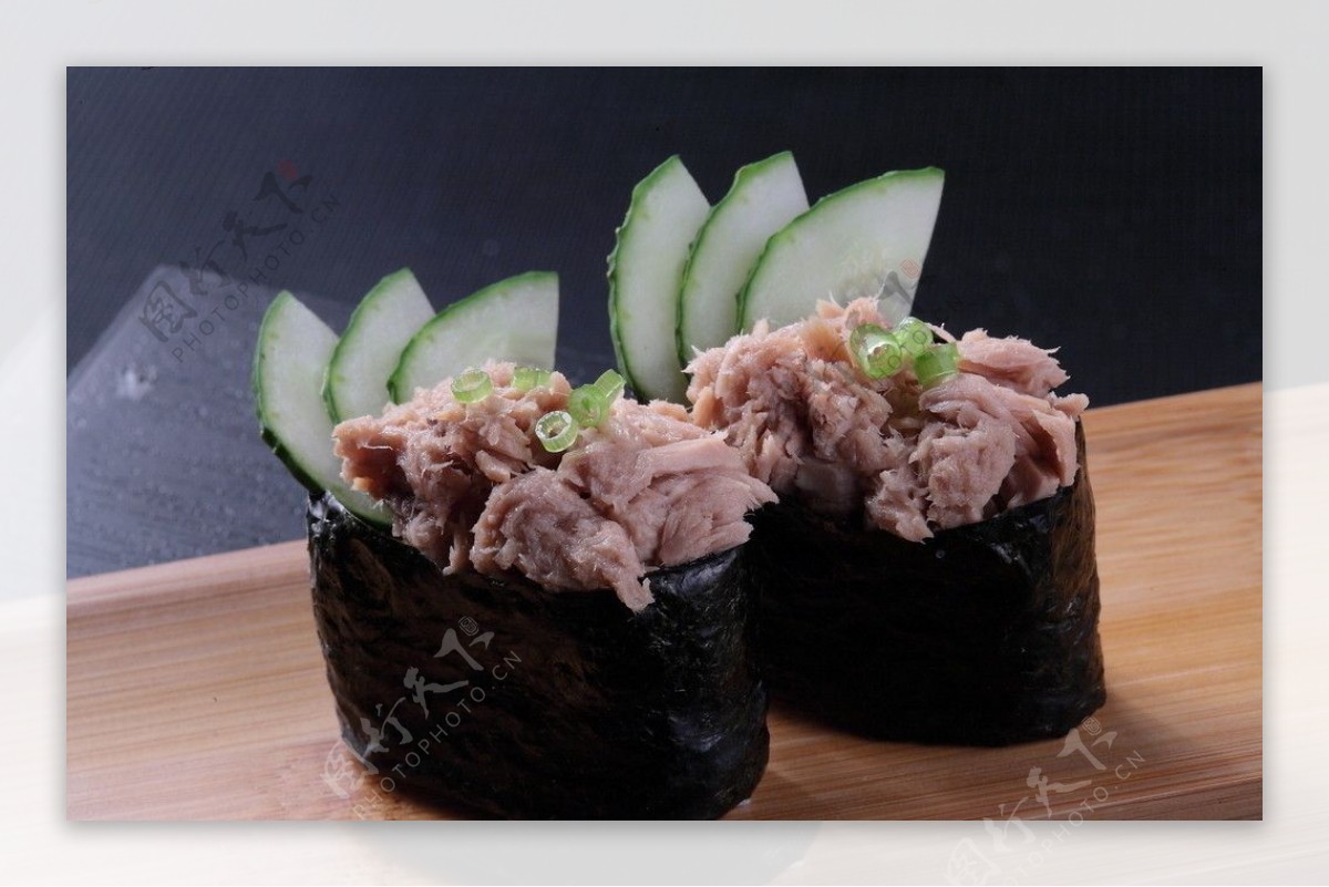 重弹来袭---三文鱼 刺身 寿司 金枪鱼 鱼籽日式料理|摄影|产品摄影|密斯杨美食摄影_原创作品-站酷ZCOOL