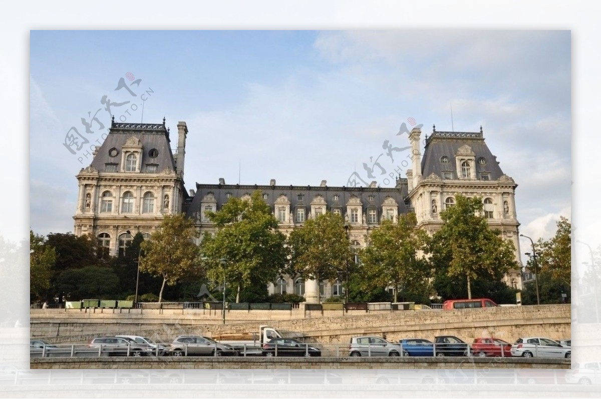 塞纳河巴黎市政厅图片