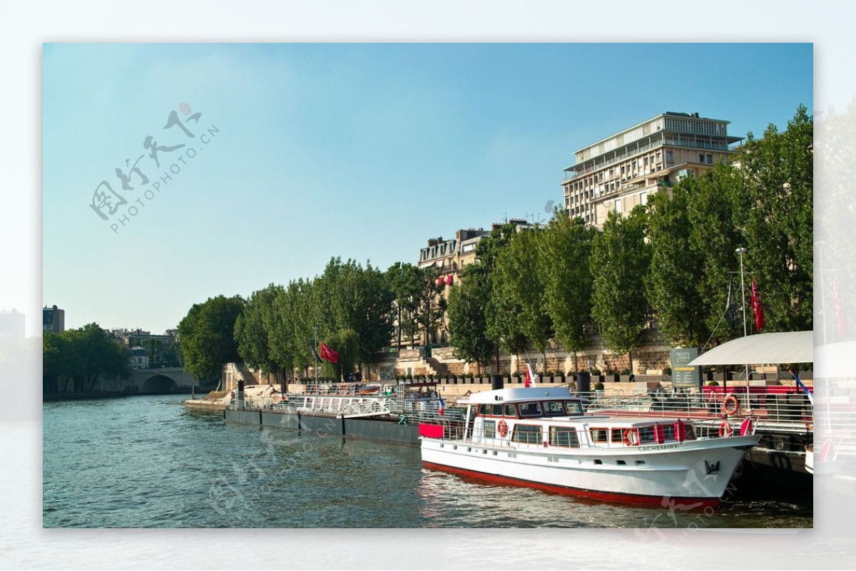 巴黎塞納河的優美景色图片