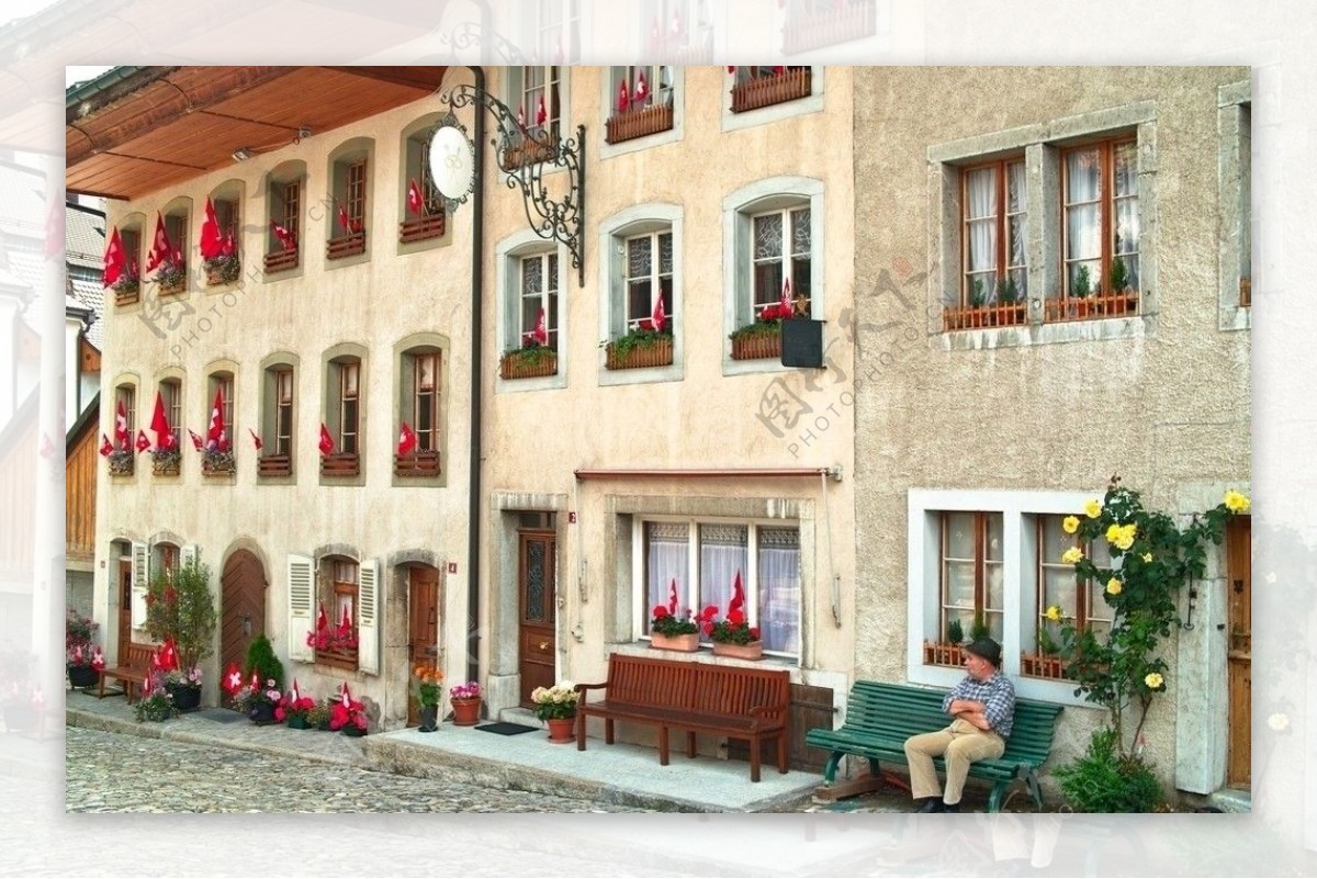 瑞士格呂耶爾城堡小城街景图片