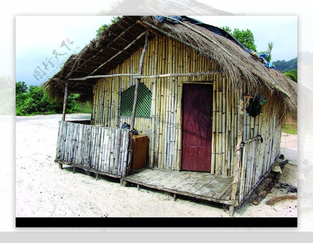 西非沙滩小屋图片