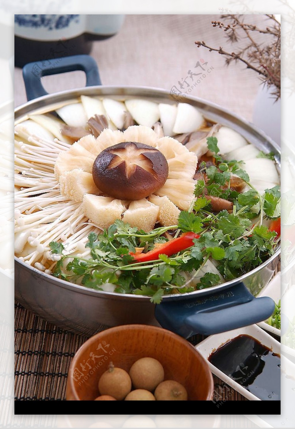 香菇锅子图片