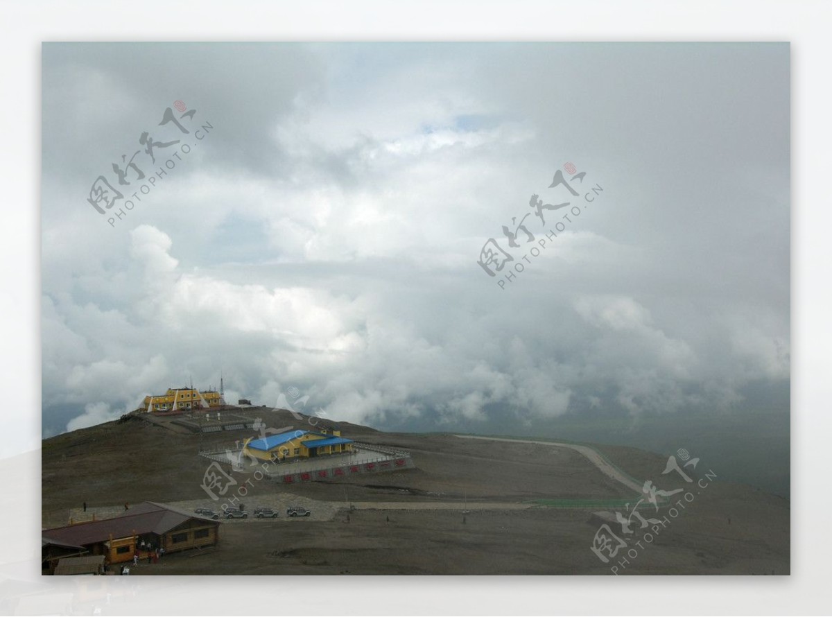 吉林省长白山天池主峰顶图片