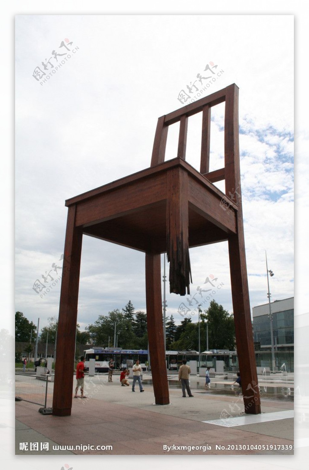 日内瓦联合国椅子图片