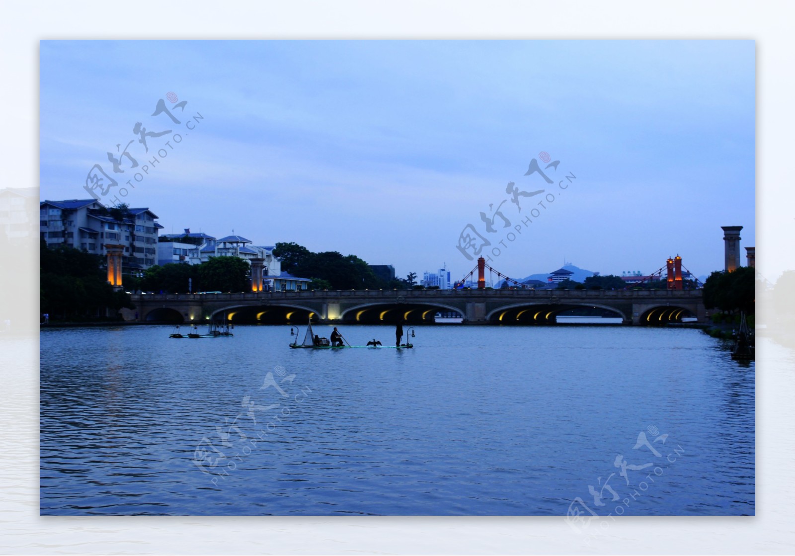 桂林观漪桥黄昏景观图片