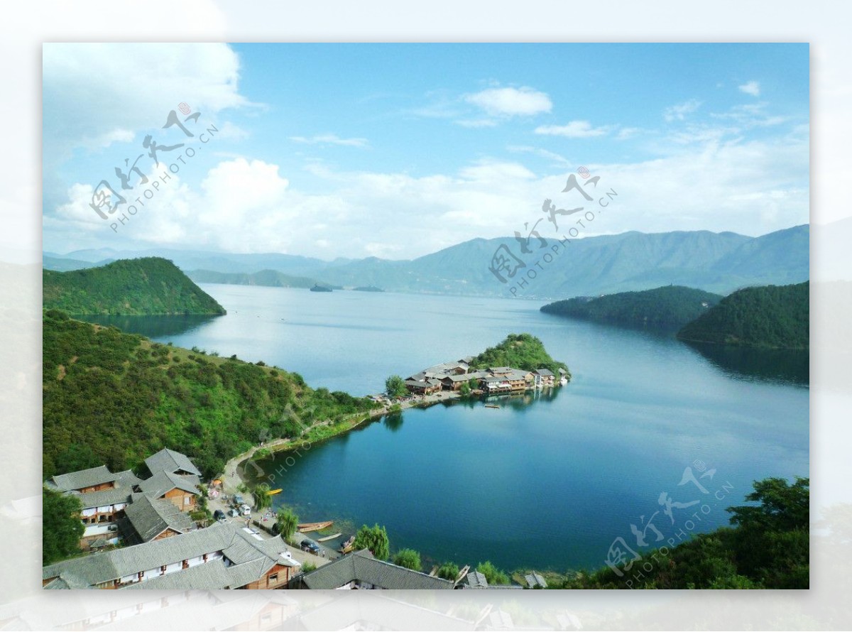 沪沽湖图片
