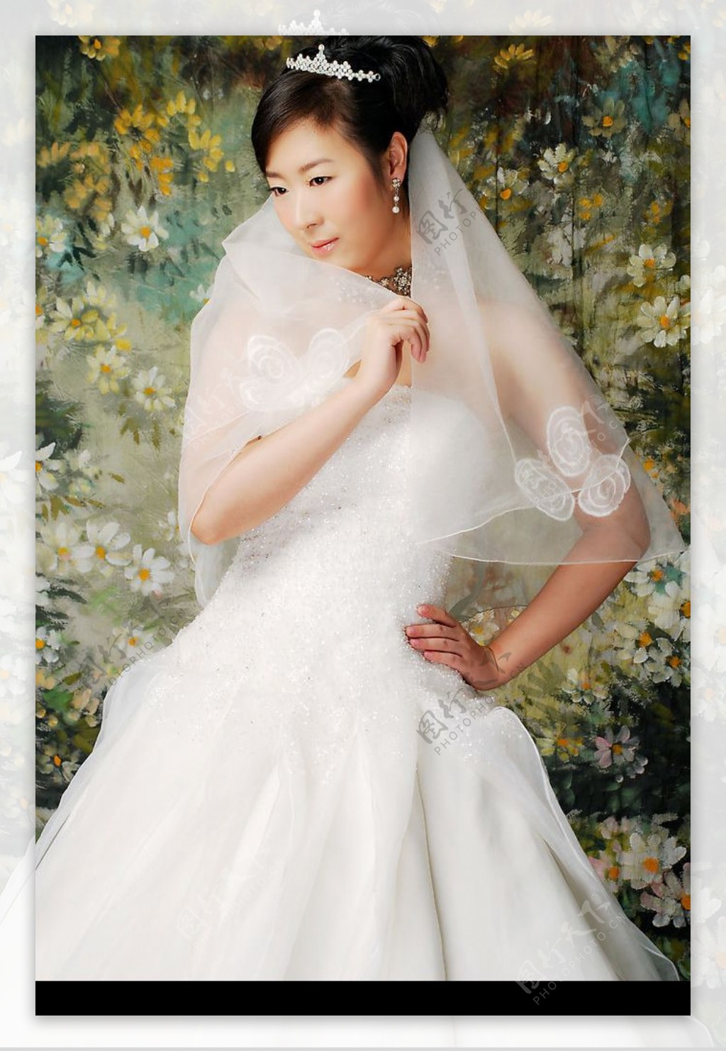 个性时尚婚纱美丽新娘图片