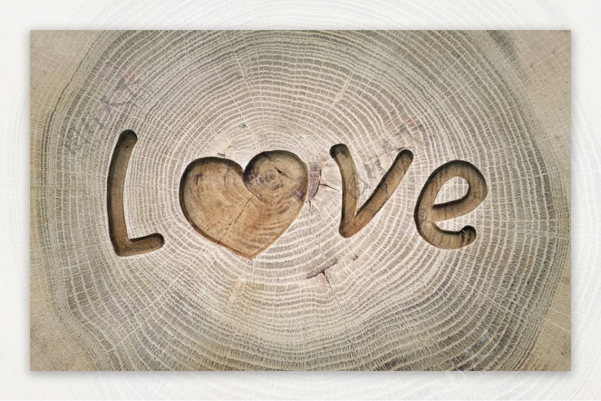 爱情木雕装饰