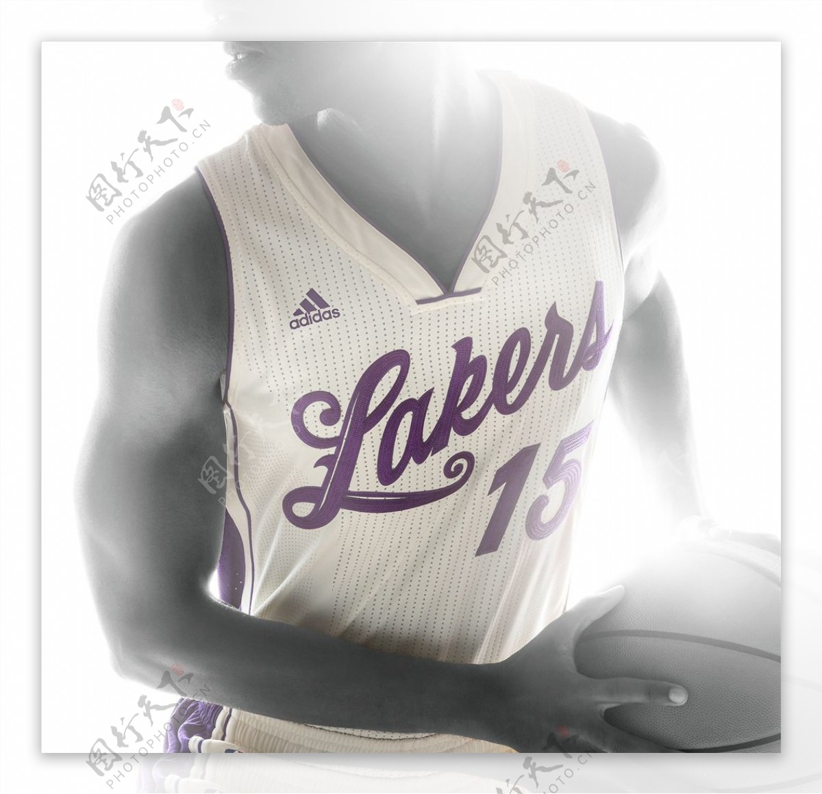 ADIDAS篮球NBA队服广告