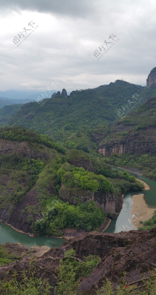 大河山川