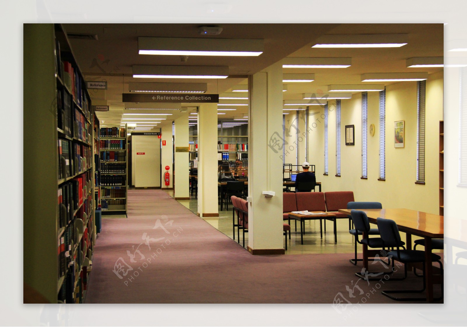 阿德莱德大学图书馆
