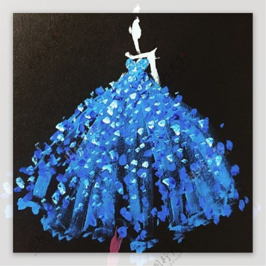 蓝色抹胸裙设计图
