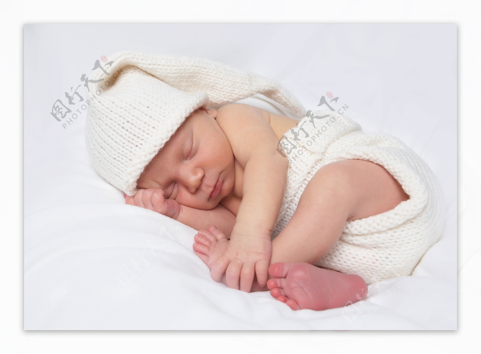 初生的婴儿宝宝图片
