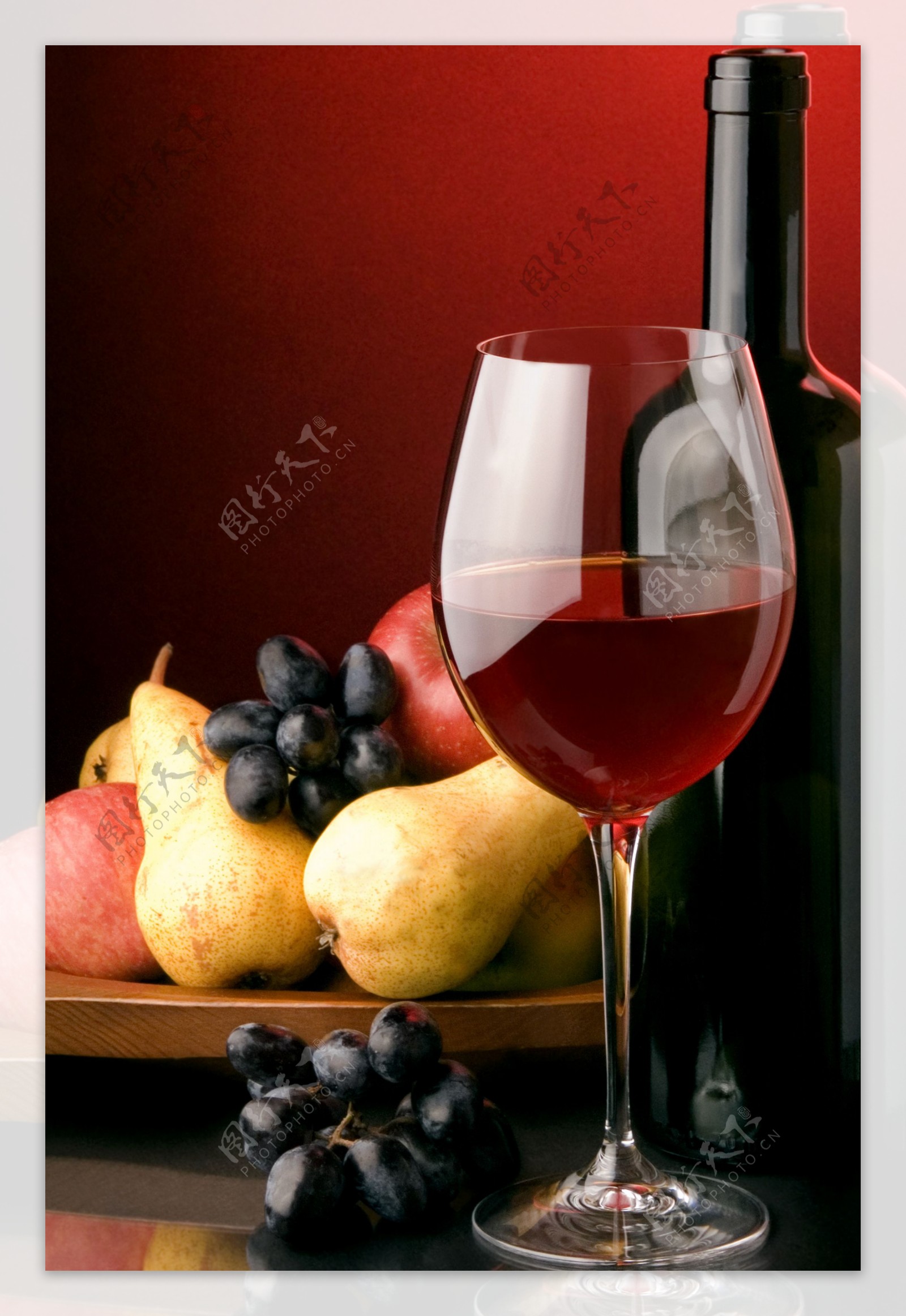水果与葡萄酒摄影图片