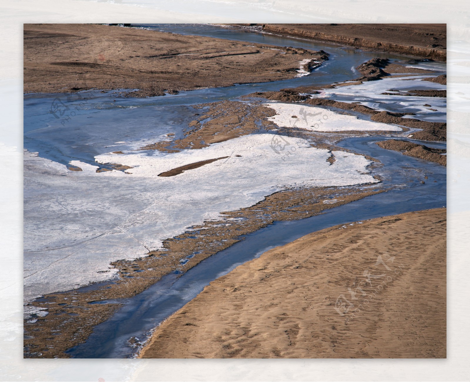 河流冰冻景色图片