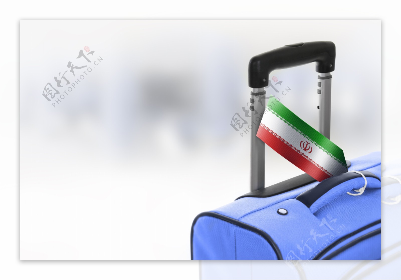 旅行箱上的伊朗国旗标签