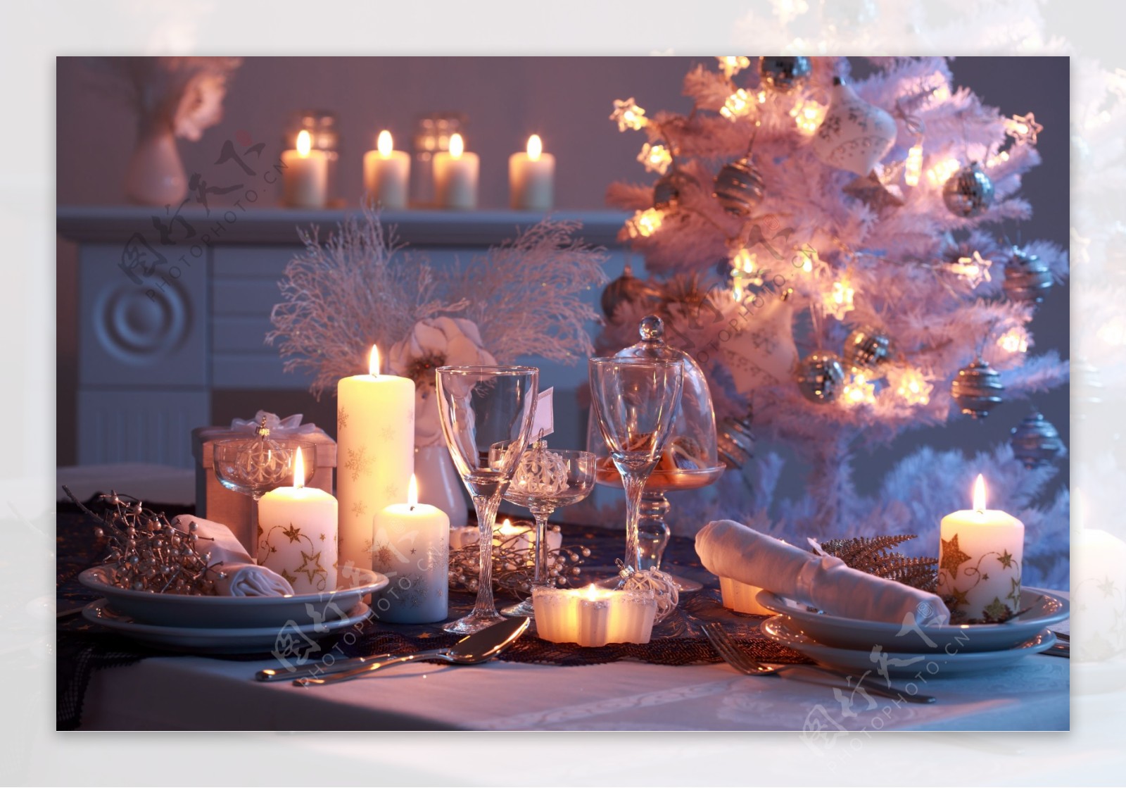 圣诞树与蜡烛图片