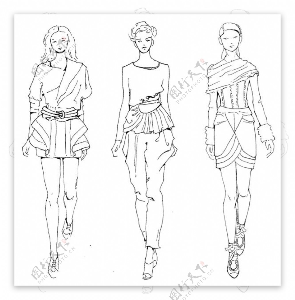3款时尚女装设计手绘图