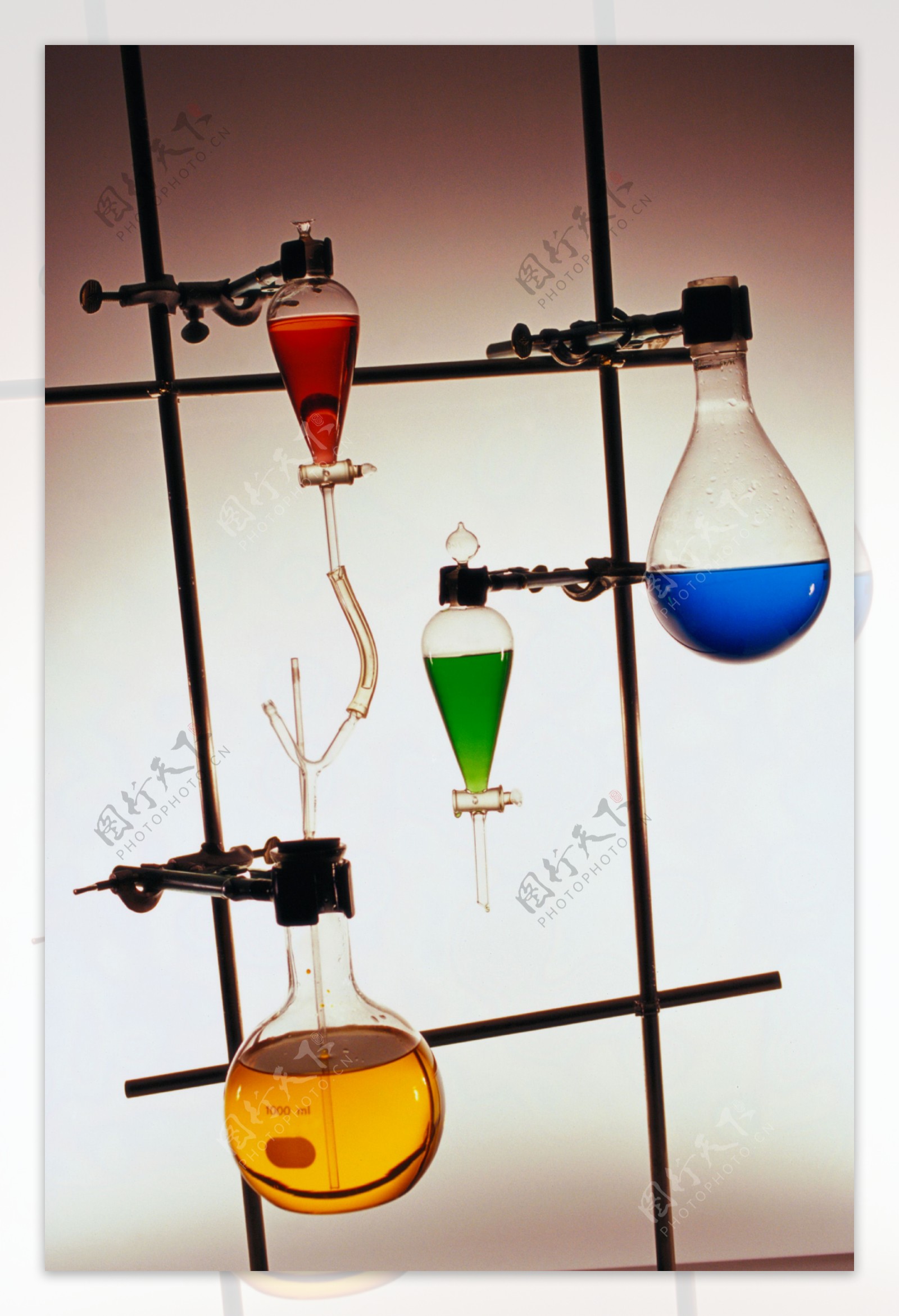 科学研究化学容器图片