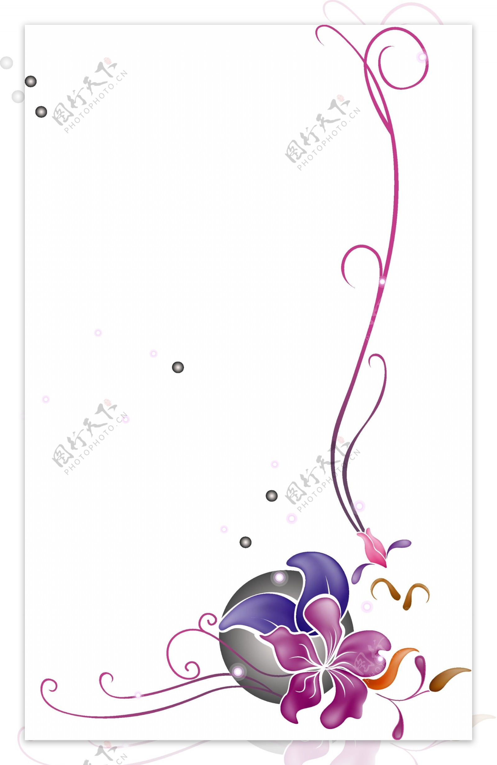 手绘紫色花朵元素