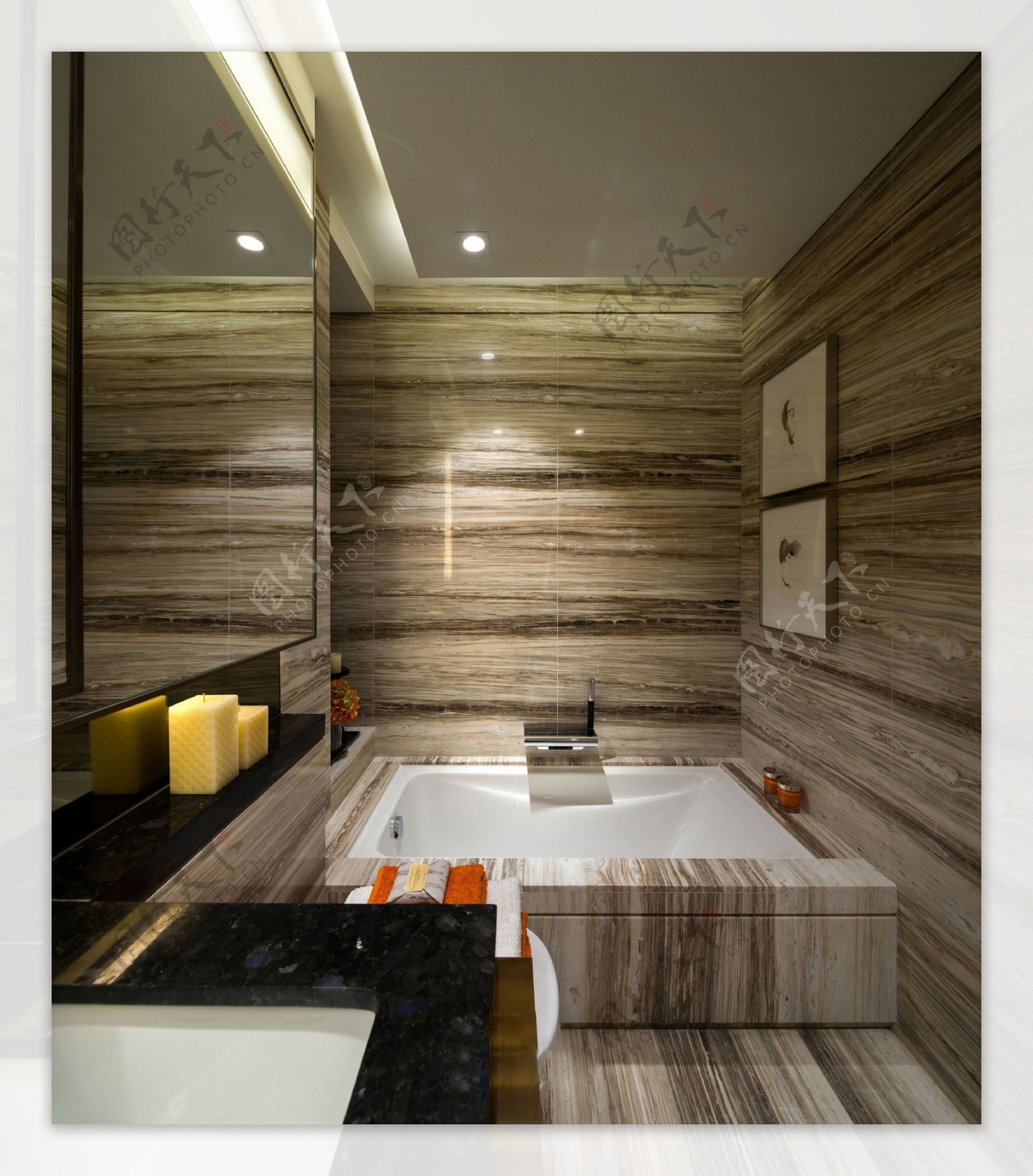现代时尚卫生间浴缸背景墙设计图