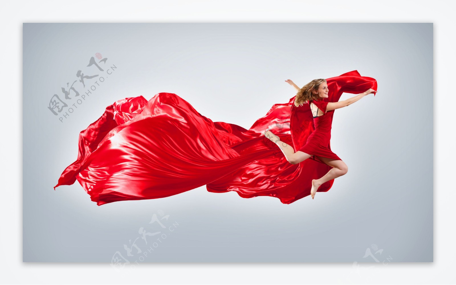 红绸飘带与跳舞的美女图片