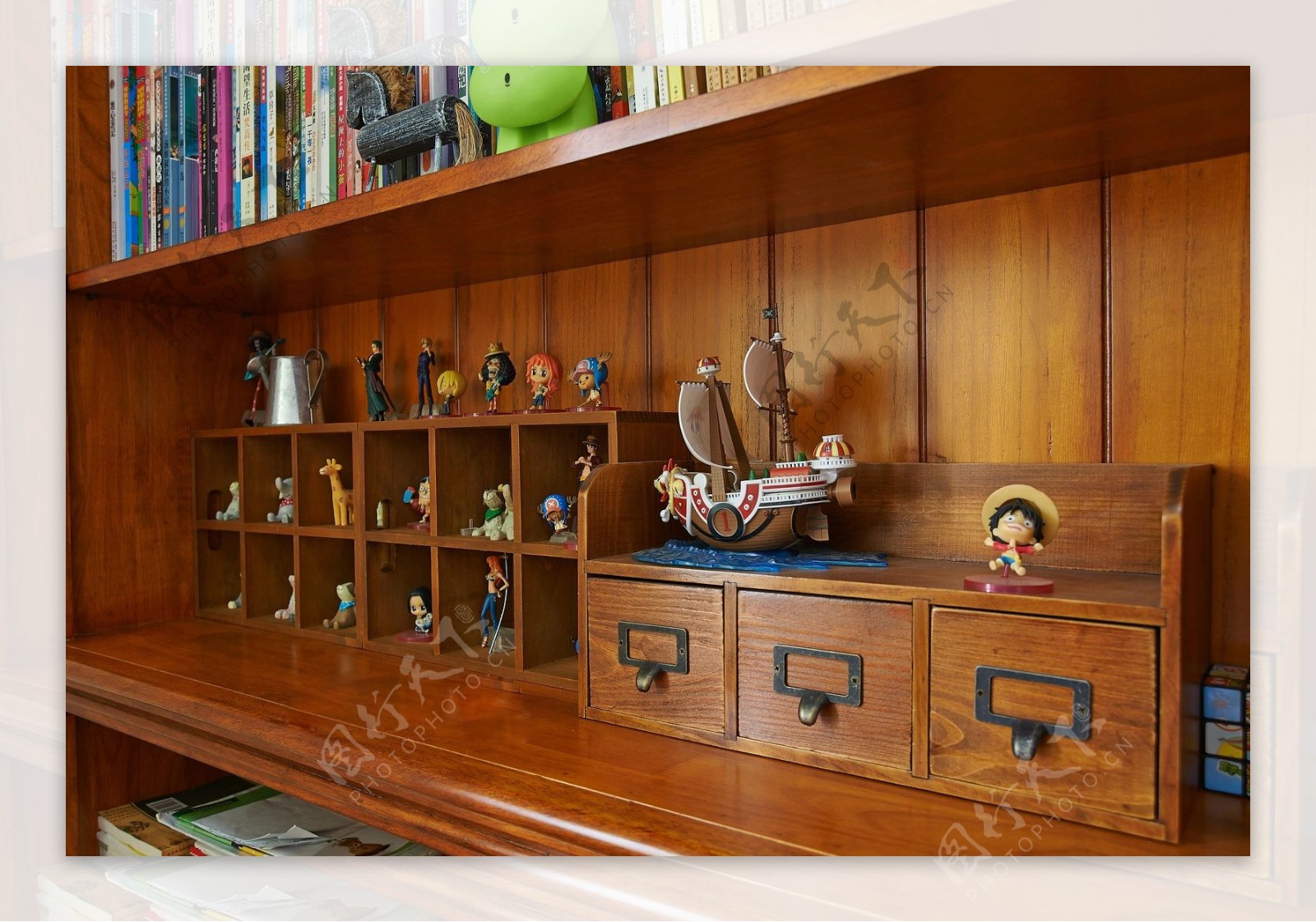 美式室内实木书柜设计图