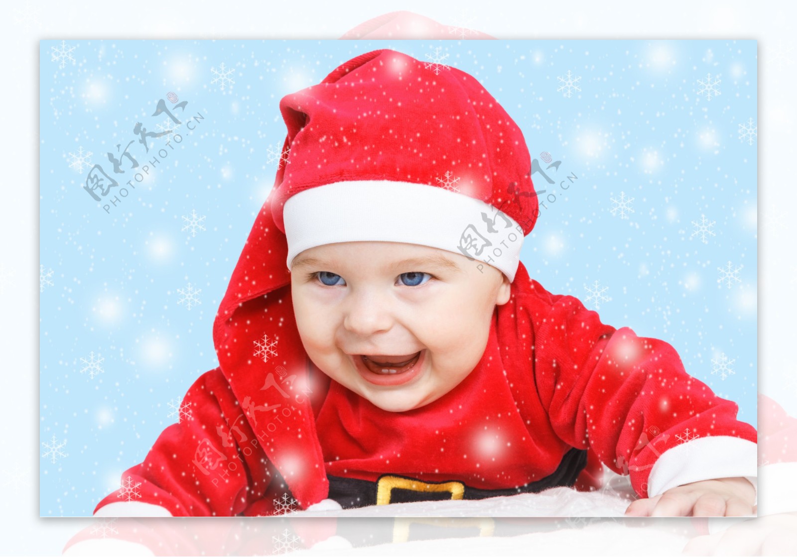 笑容可爱的圣诞装宝宝图片