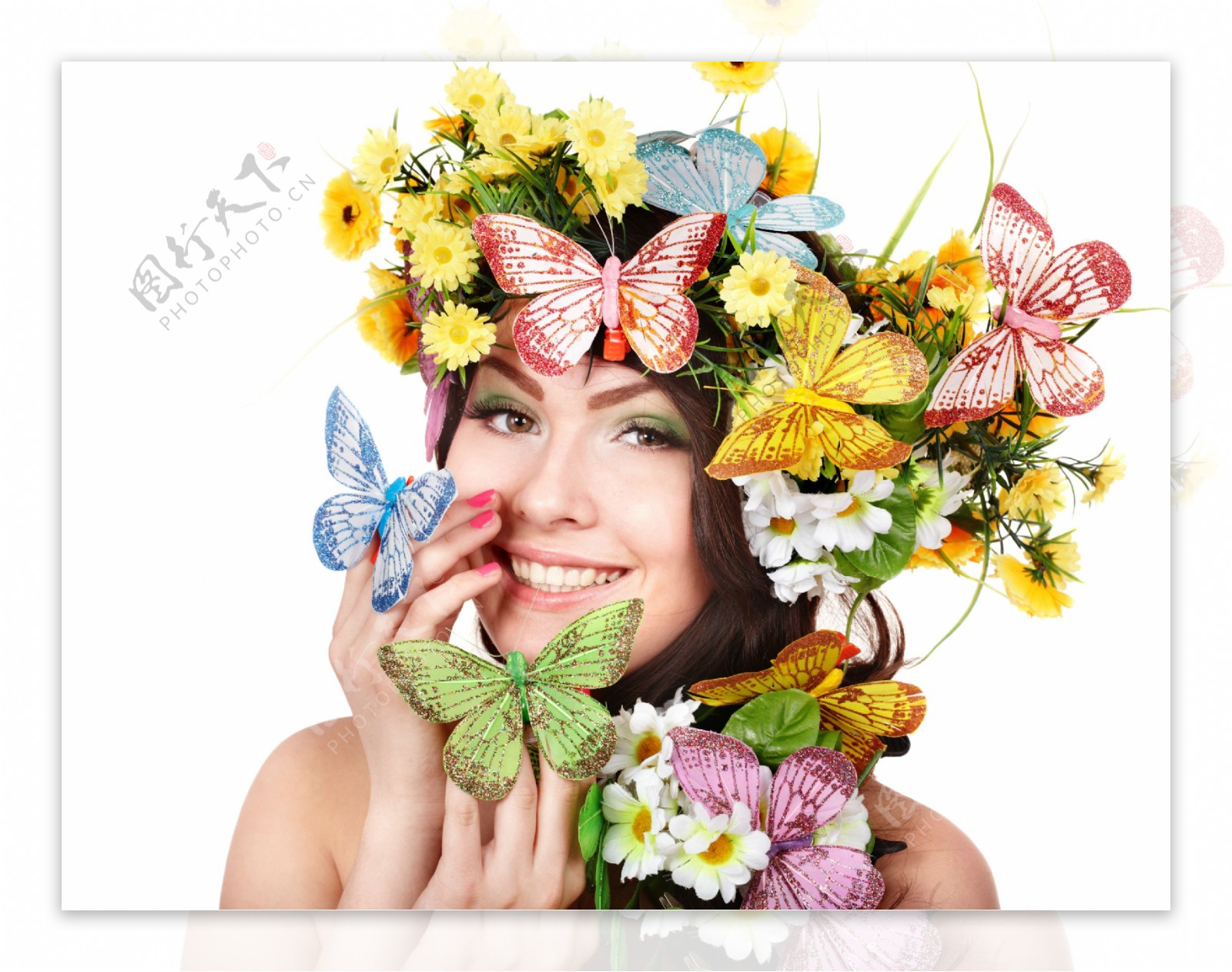 美容广告模特美女与鲜花蝴蝶图片