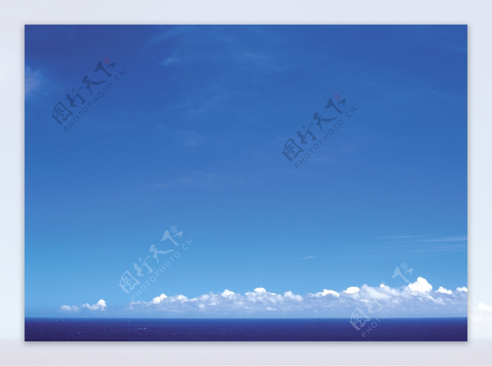 蓝天大海风景高清图片