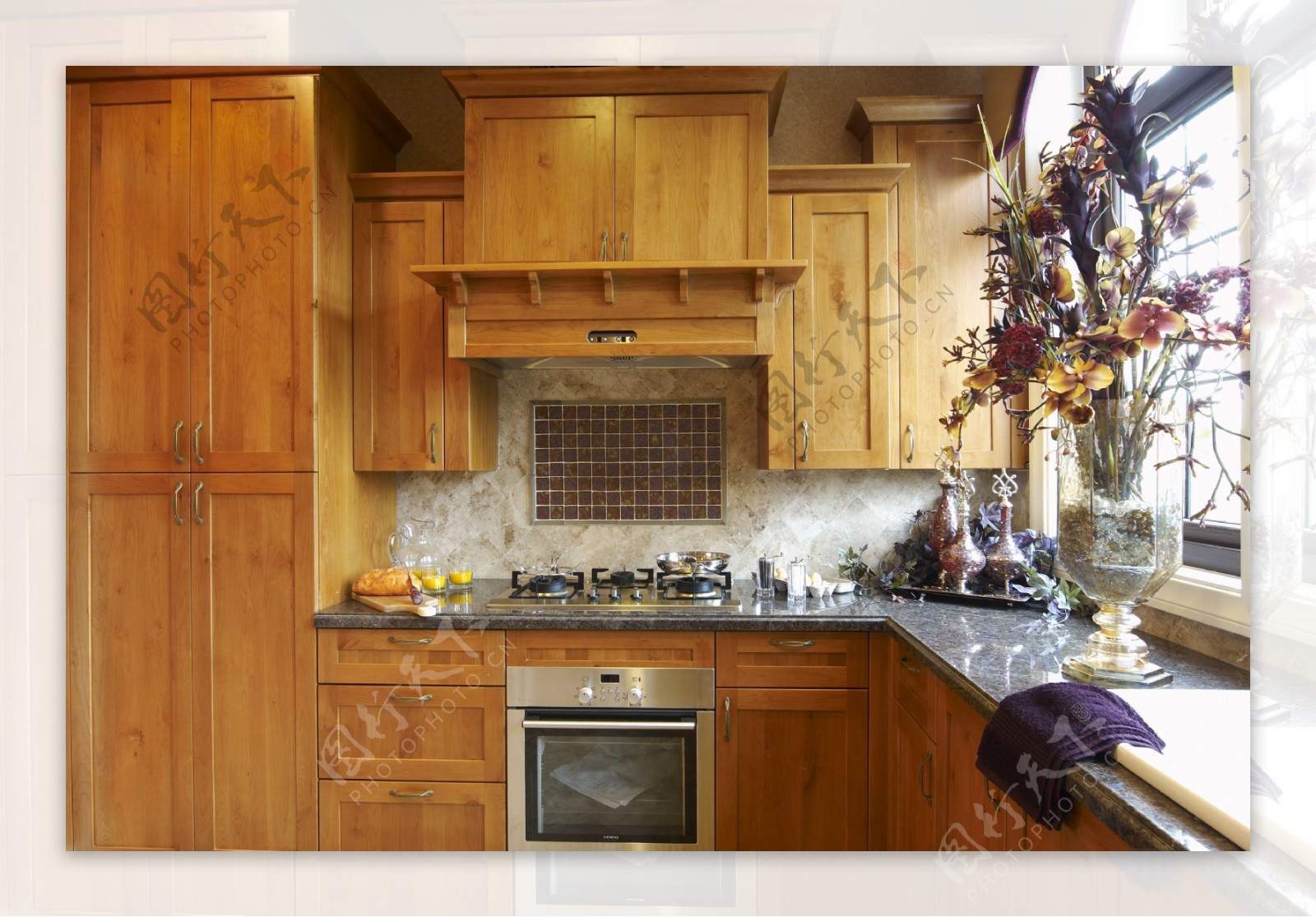 厨房实木柜子设计图
