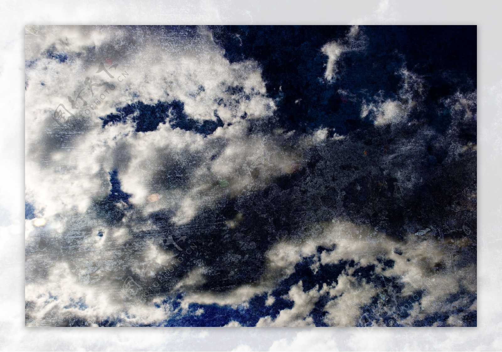 天空中的云朵唯美图片下载
