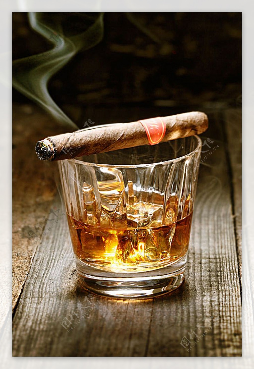 雪茄与威士忌