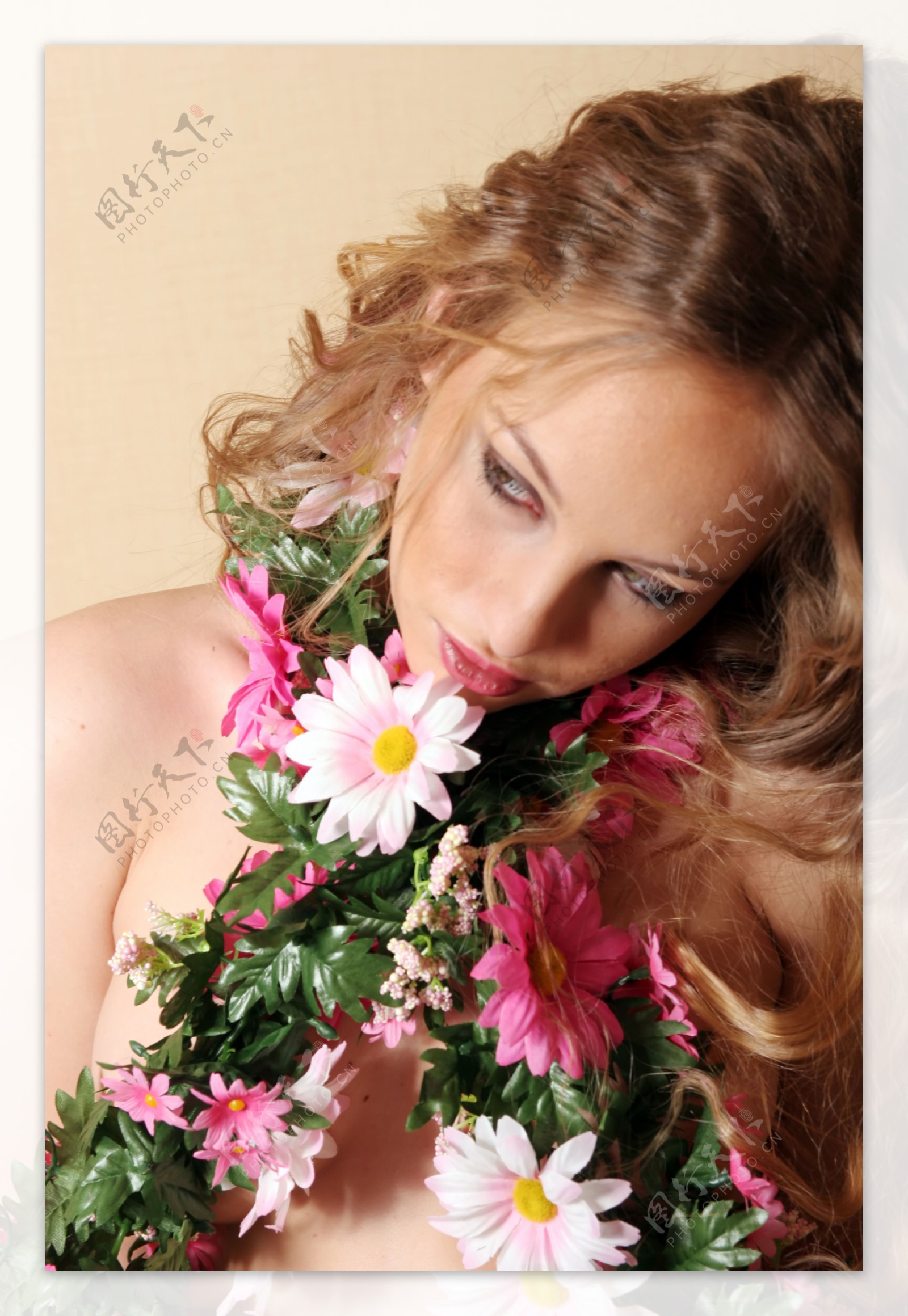 鲜花与美女素材图片