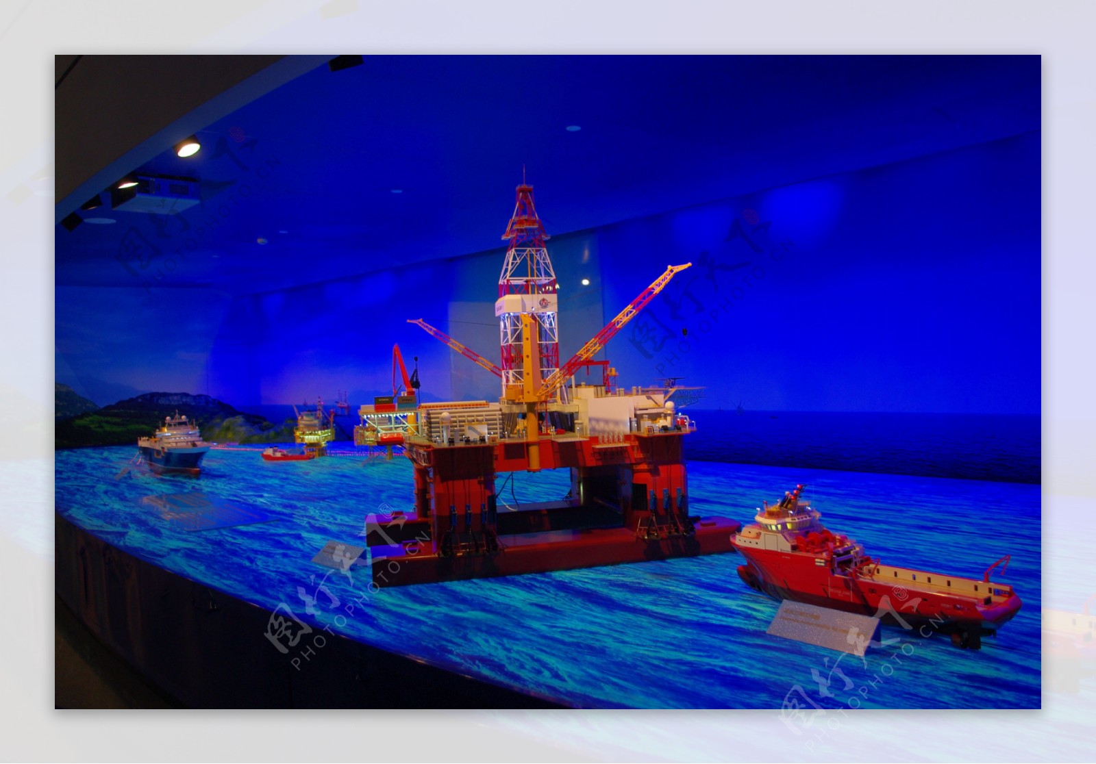 石油钻井平台模型图片