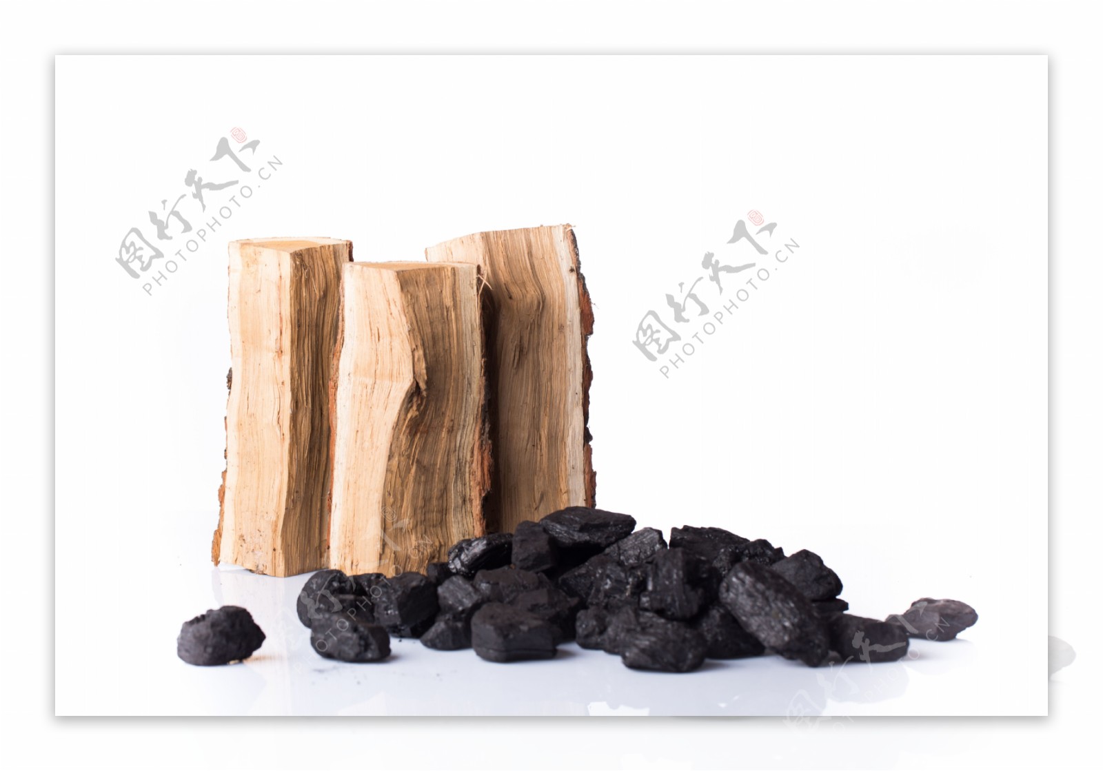 柴火与煤炭图片