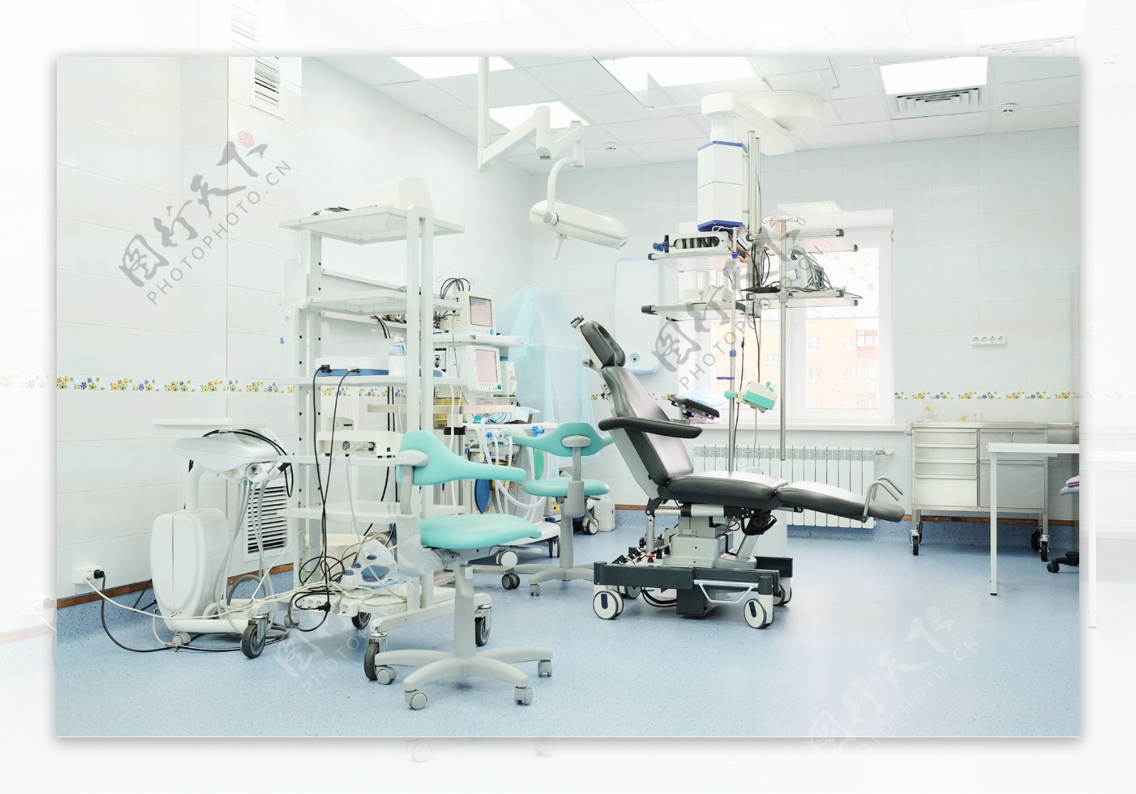 手术室医疗器材图片