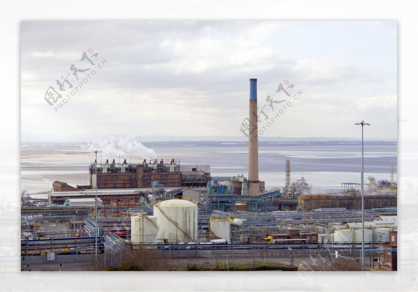 炼油炼油工厂摄影图片
