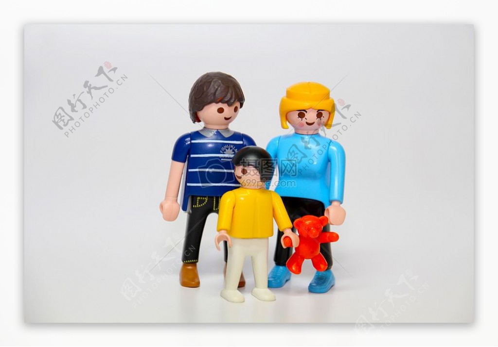 家庭型的玩偶模型