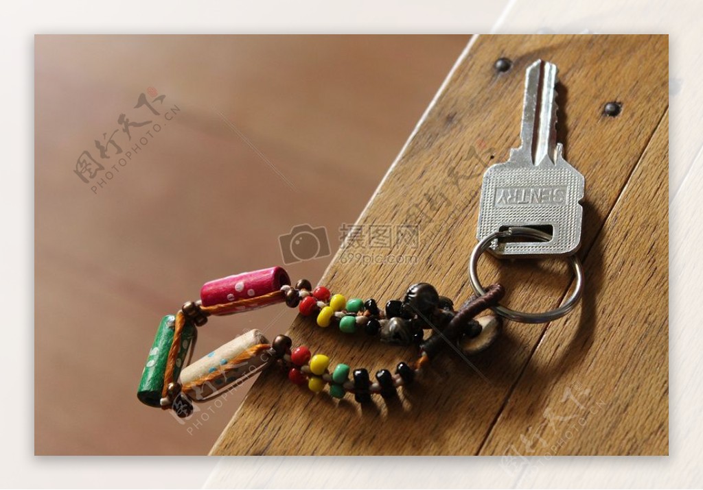 漂亮的钥匙扣和钥匙