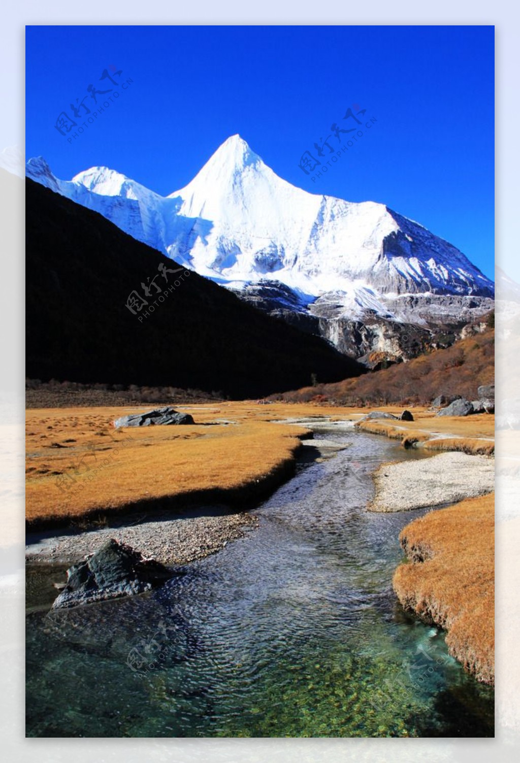 雪山秋色