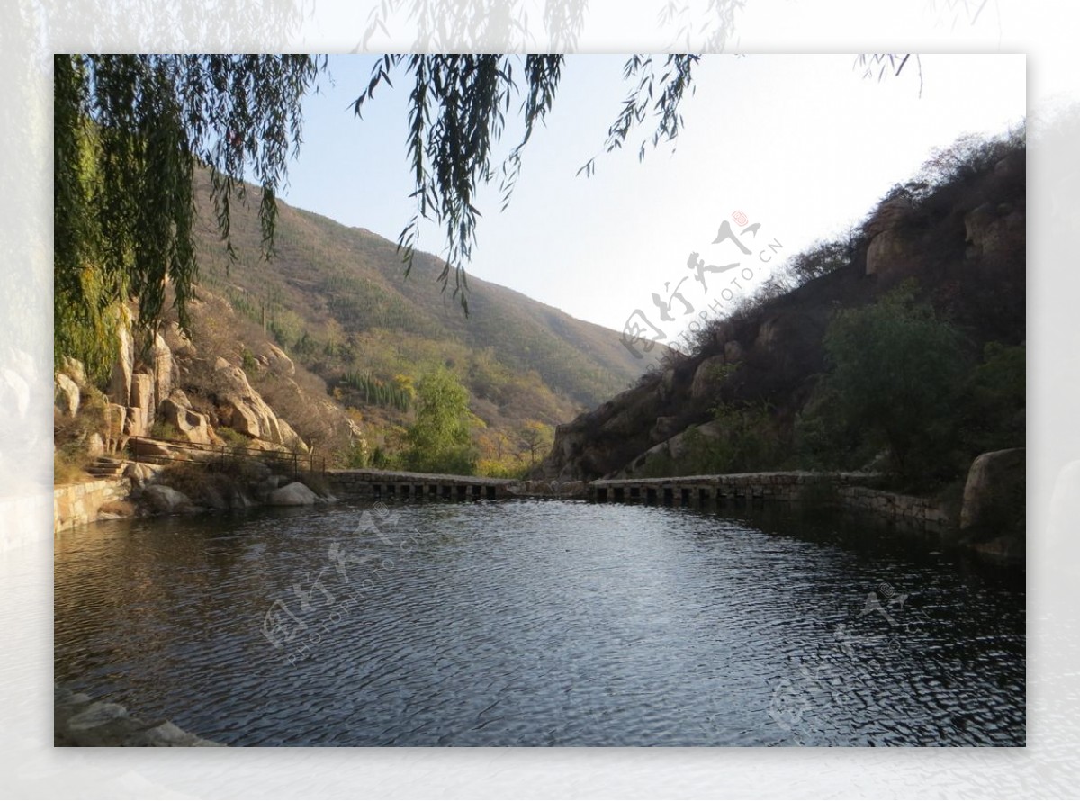 八龙潭秋景