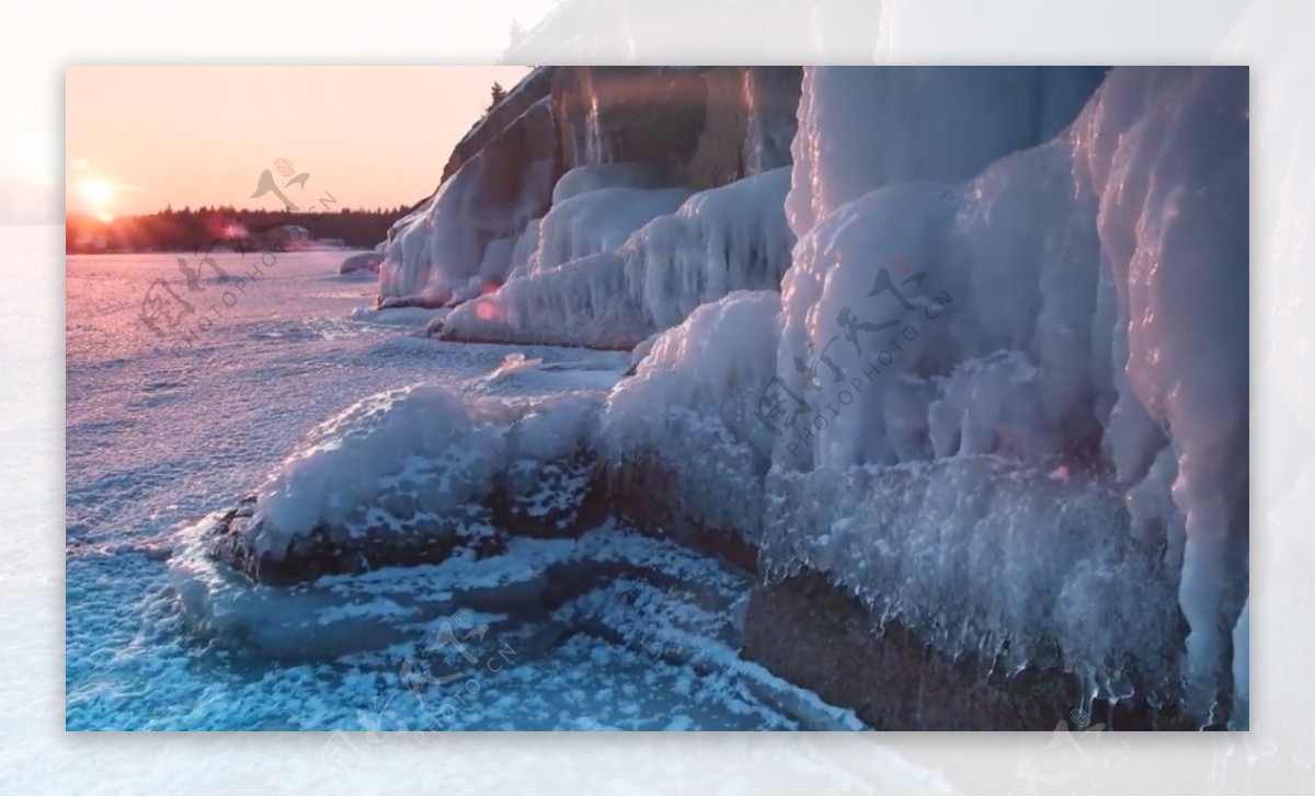 大气夕阳下的冰川动态视频素材