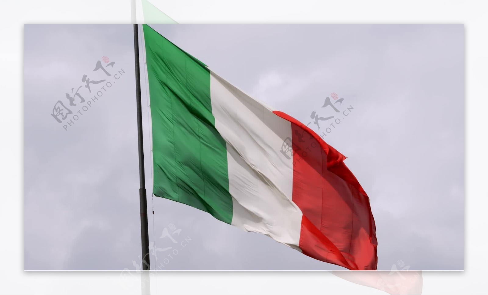 意大利国旗飘扬