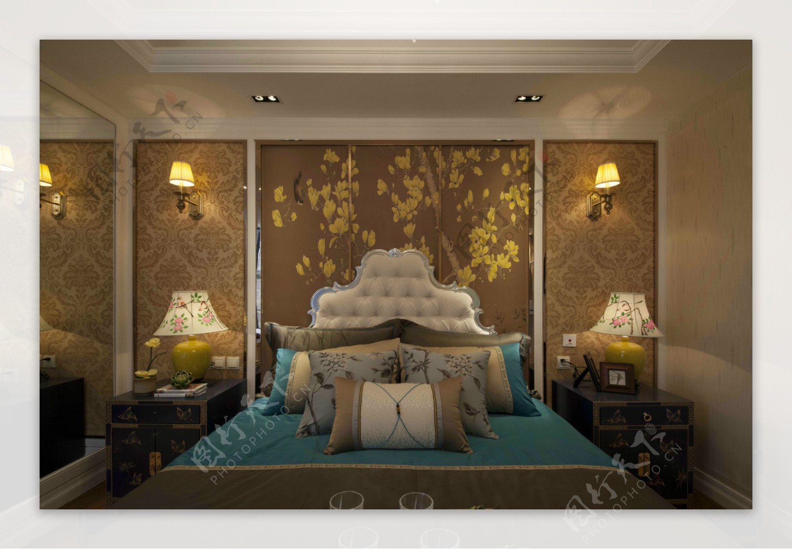 中式华丽室内卧室背景墙效果图